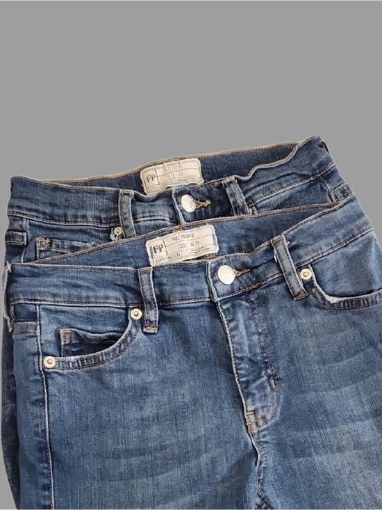 Free People Denim - Free People High-Rise Medium Wash Denim Jeans Size 24/25